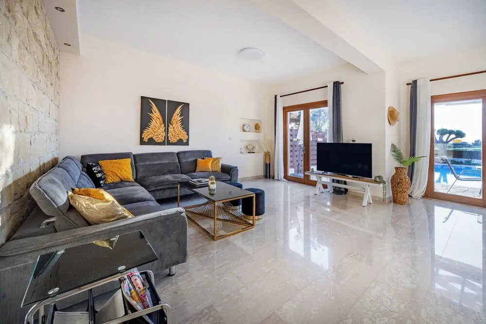 HG07 Adjacent to Aphrodite Hills- Private Pool, Large Terrace