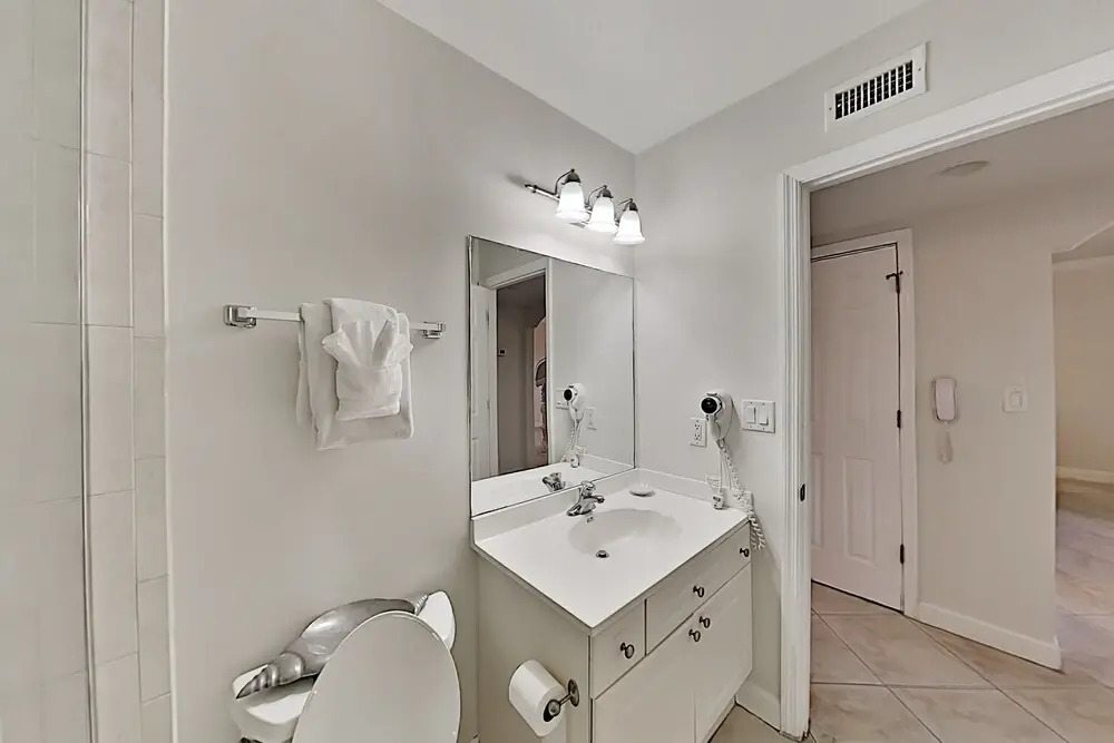 Sunny Beach #211D - 2 Br Condo