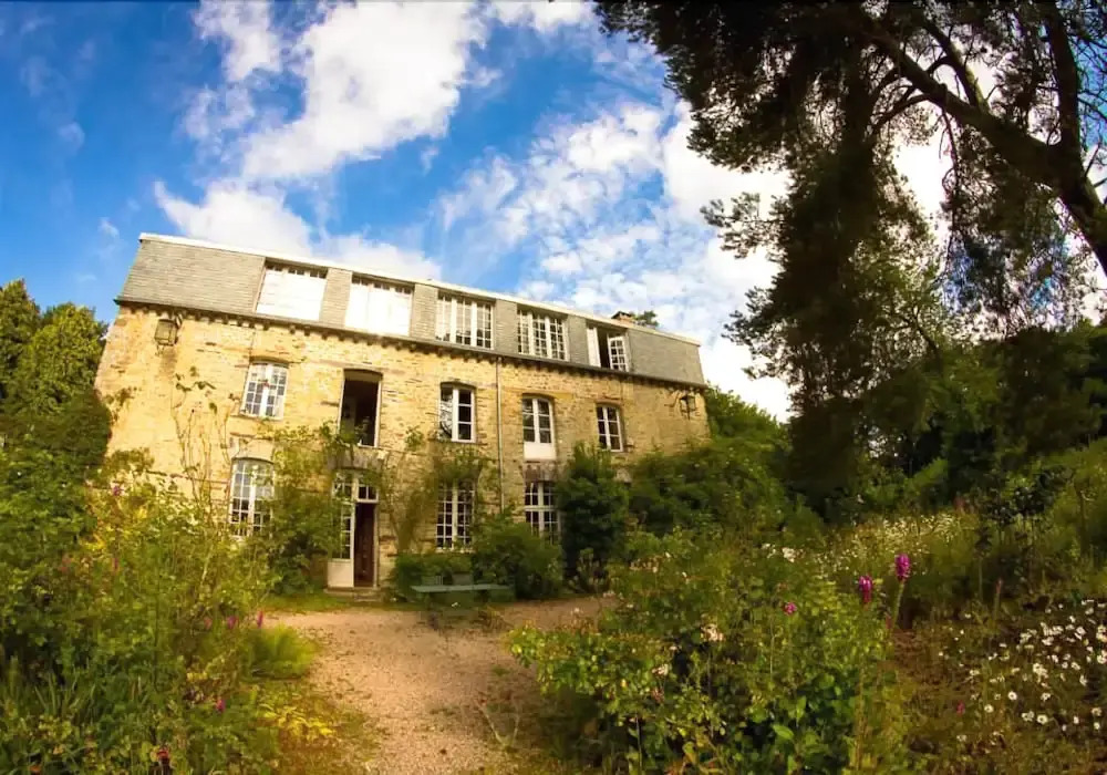 MANOIR DU TERTRE au coeur de la forêt de Brocéliande