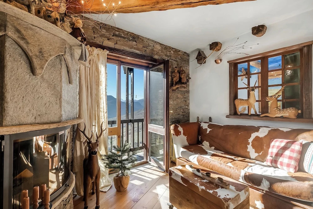 Grange Romantic Retreat Mountain View