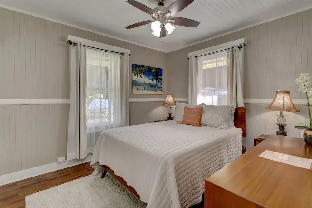 Makani Ea Home 2 Bedroom Home by RedAwning