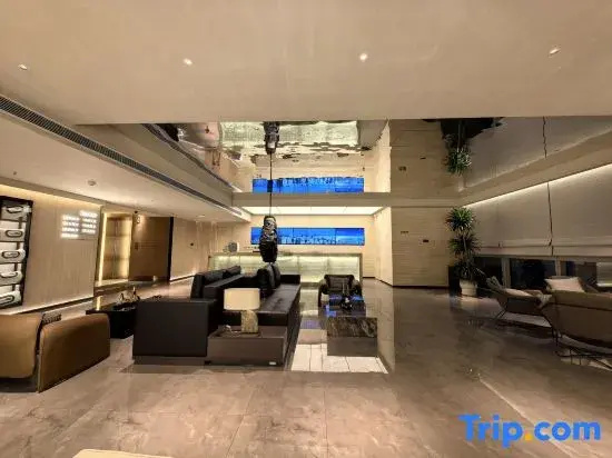 VANS Fanshi Yunjing Hotel (Zhongshan Plaza Fulihua International Apartment)
