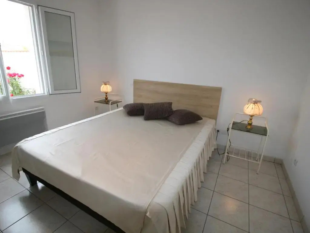 Maison La Tranche-sur-Mer, 3 pièces, 5 personnes - FR-1-22-296