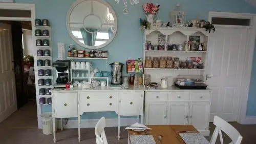 Llansabbath Country Farmhouse B&B