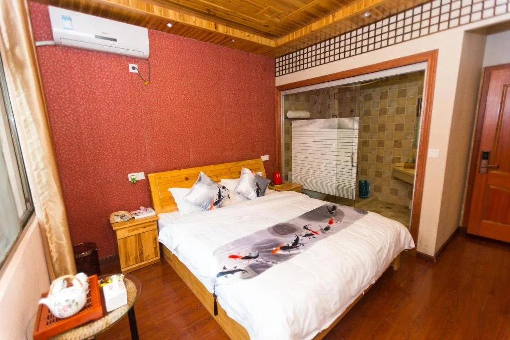 Yiyun South Lake Gallery Boutique Hotel