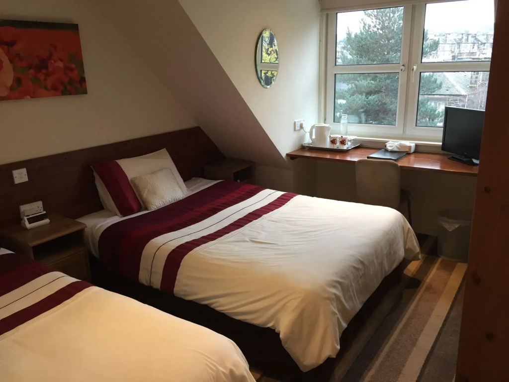 Allison House 16