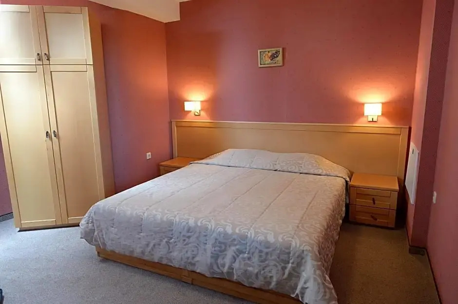 Hotel DEMETRA