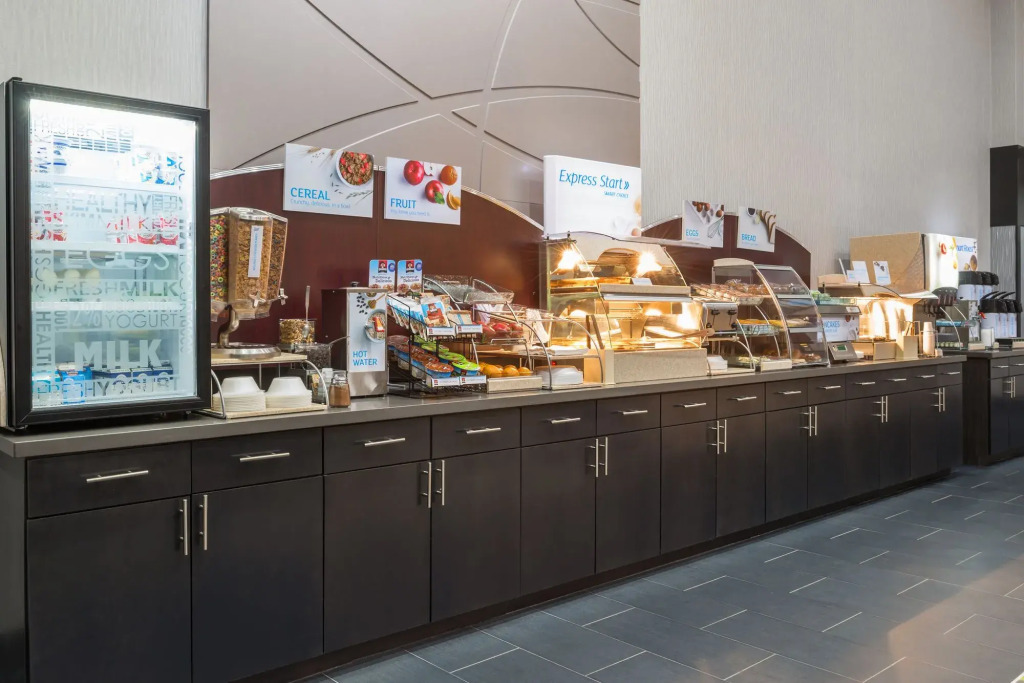 Holiday Inn Express and Suites Norman by IHG