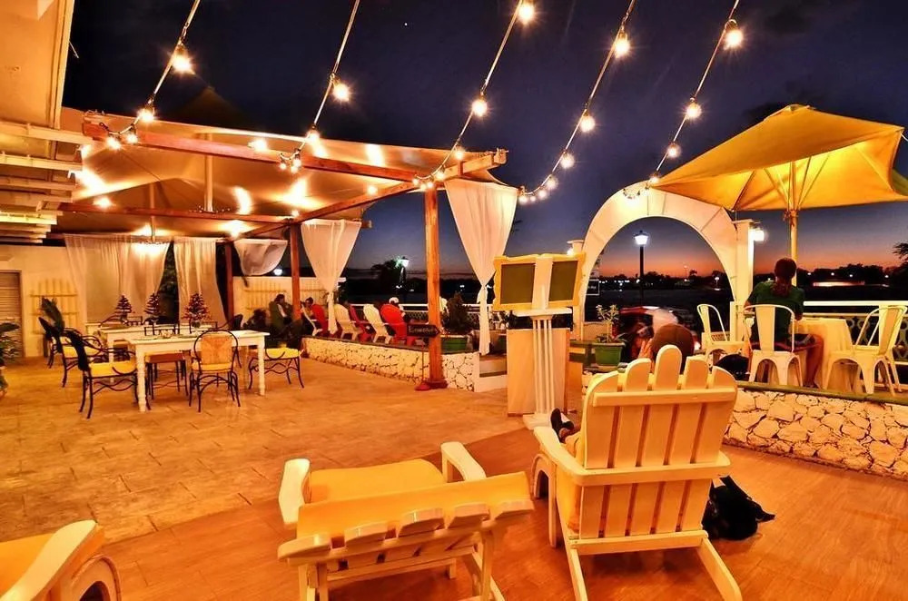 Hotel Petén Express