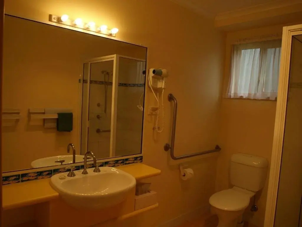 Cowra Holiday Park