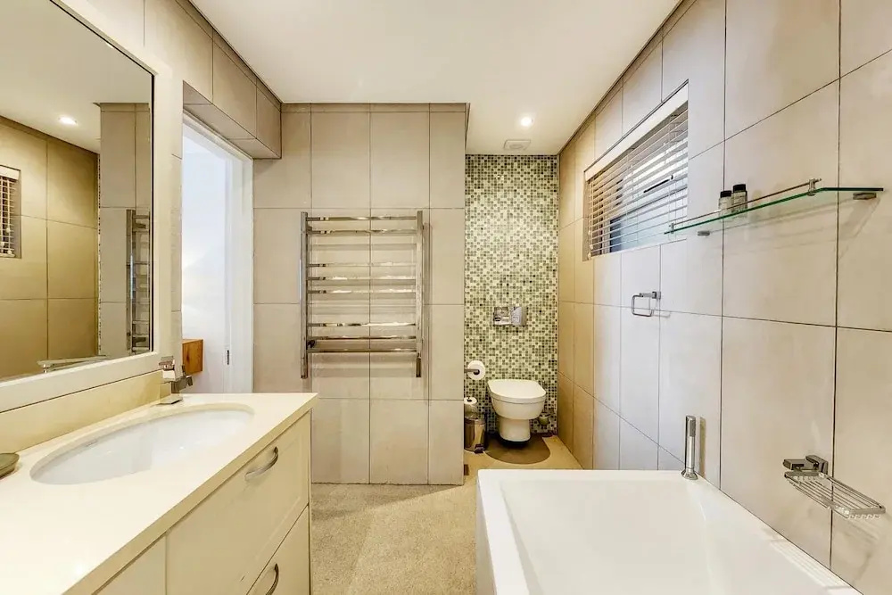 3bed Apartment in Cape Town w Views Ocean Outlook