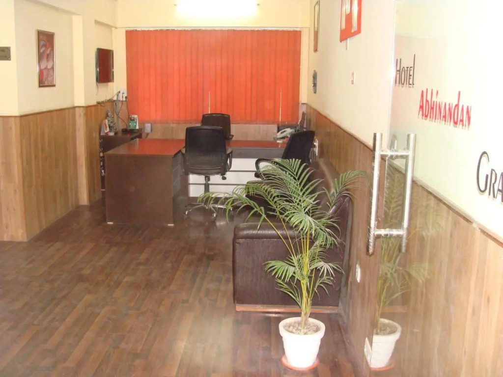 Hotel Abhinandan Grand