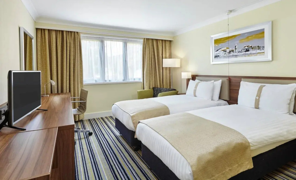 Holiday Inn Cardiff - North M4
