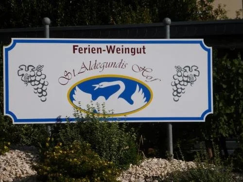 Wein- und Gästehaus St. Aldegundishof