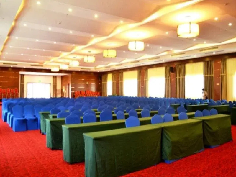 Century Land Hotel