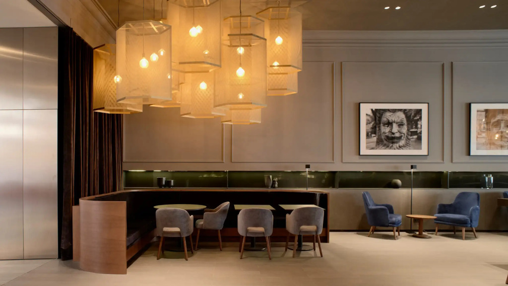 Kozmo Hotel Suites & Spa - Small Luxury Hotels of the World