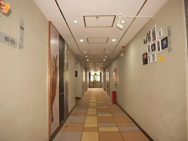 Borrman Hotel Yining Airport Normal Univeristy