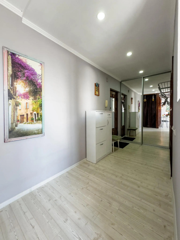 LovelyHome 39 (ЛавлиХоум 39) на улице Чайковского 58