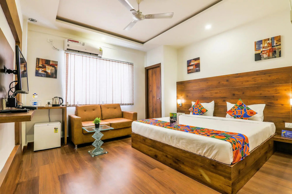 FabHotel Vista Suites