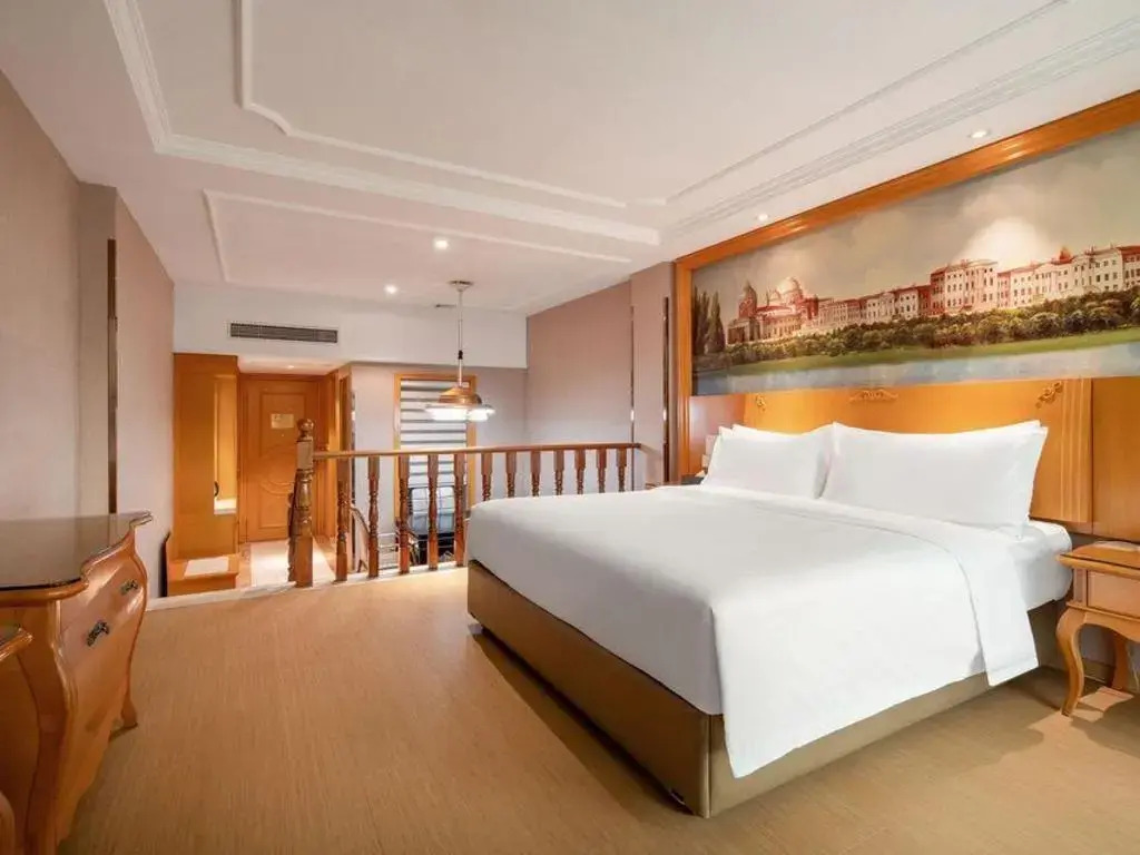 Vienna Hotel Shanghai Chongming New City Lvhai Road