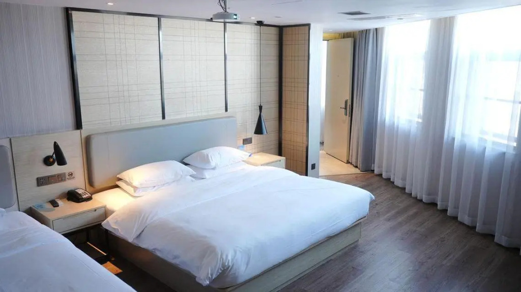 Echarm Hotel Changsha Guihua Park Metro Station