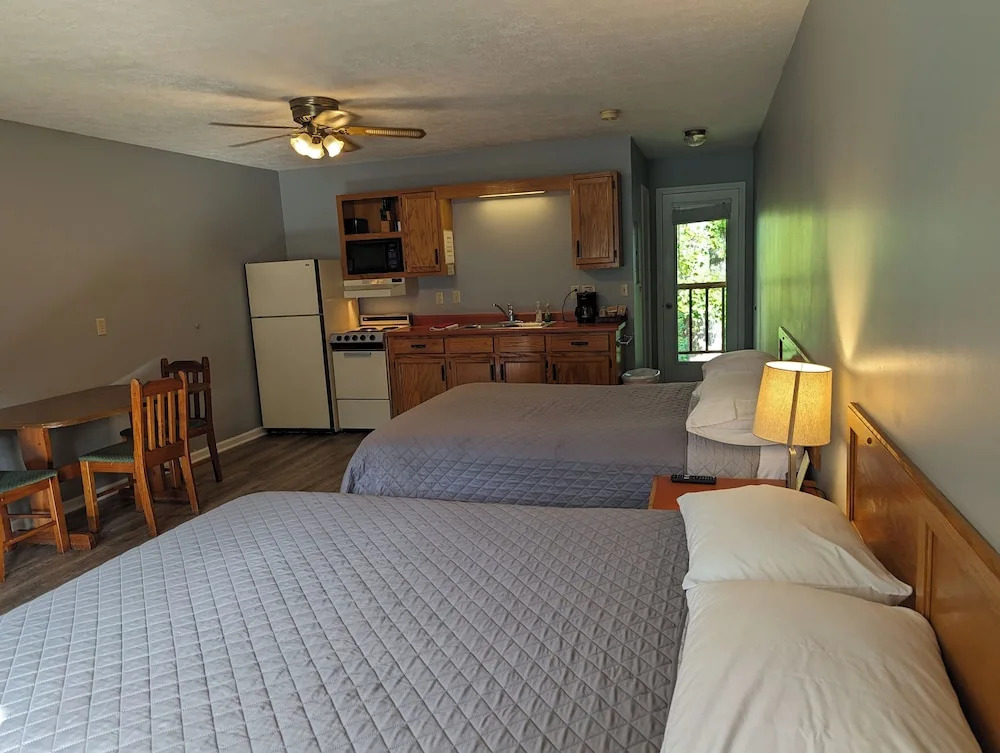 Timber Pointe Resort
