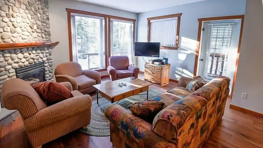 Polar Peak Lodges by Fernie Central Reservations