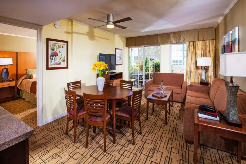 Winner\s Circle Resort