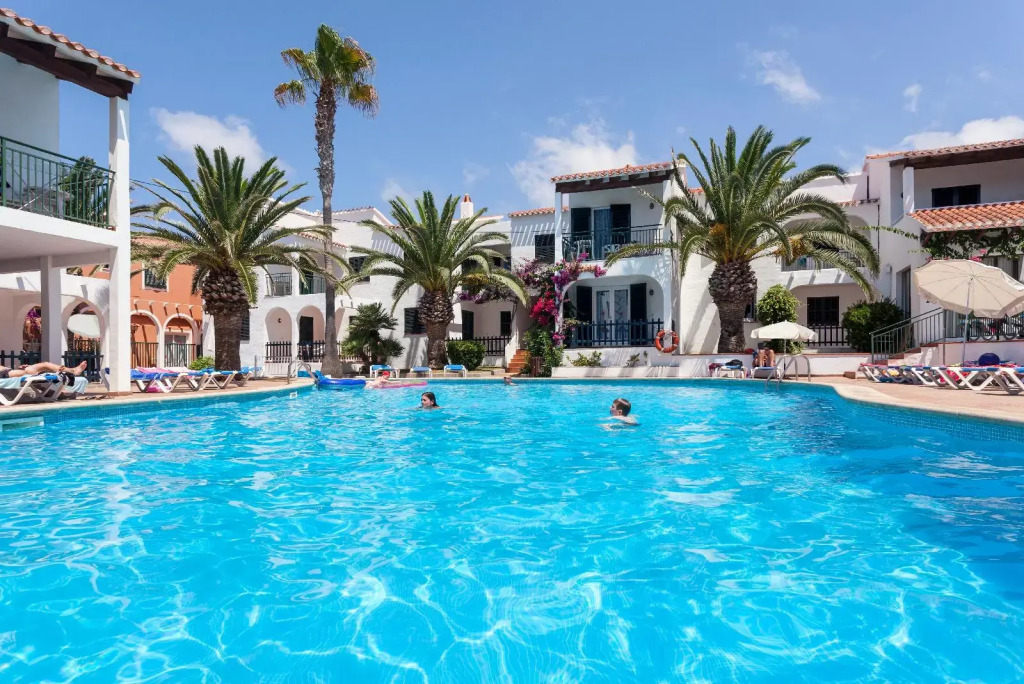 Apartamentos Roc Oasis Park