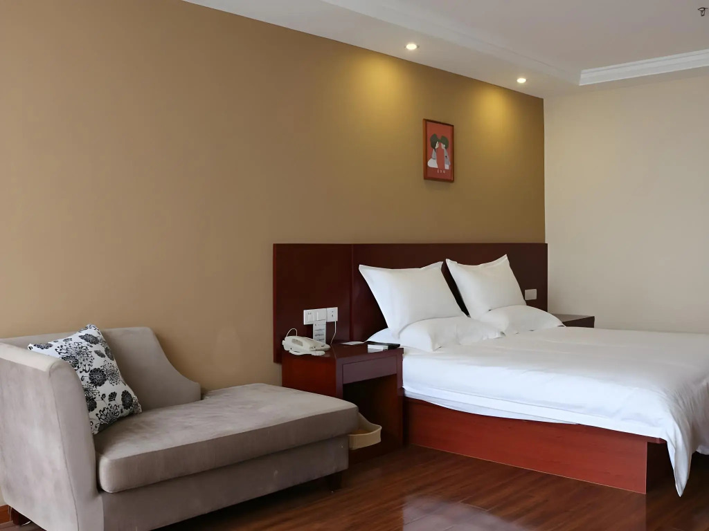 GreenTree Inn Jiangsu Wuxi New District Shengang World Express Hotel
