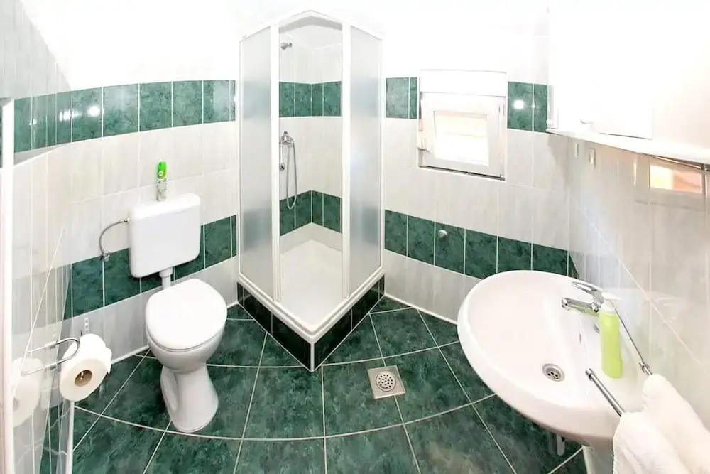 Apartment With 2 Bedrooms in Bibinje, With Enclosed Garden and Wifi -