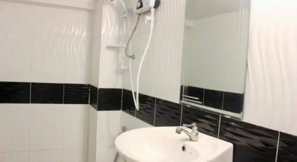 Longlin Guesthouse