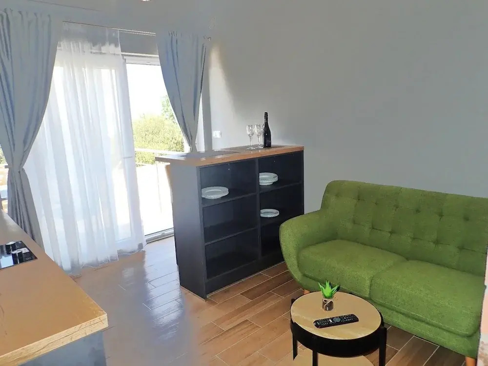 Apartments Jadranka-with the Seaview