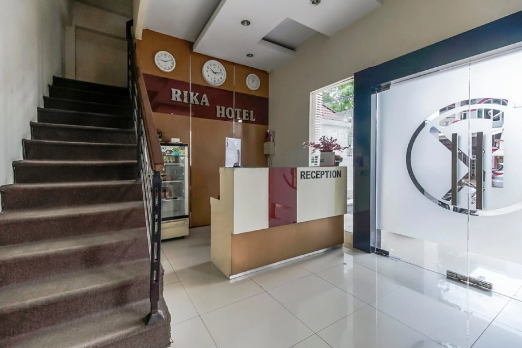 RedDoorz near Mall Panakkukang 3