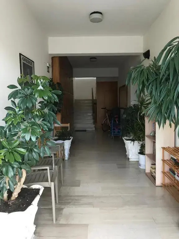 Neapolis Apartments