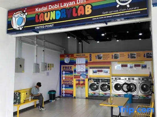 8Pax Sentul Kepong DesaPark MontKiara Mitec