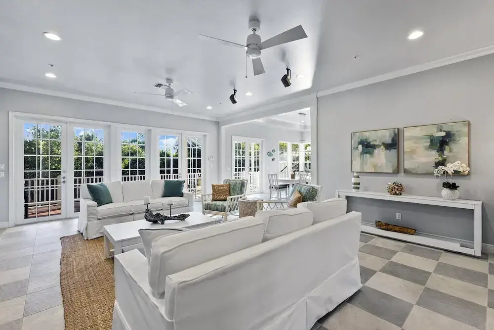 The Palm and Shell Captiva Island Private Luxury Home With Pool hot tub and Beach Access