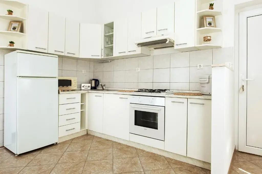 Apartment Lidija