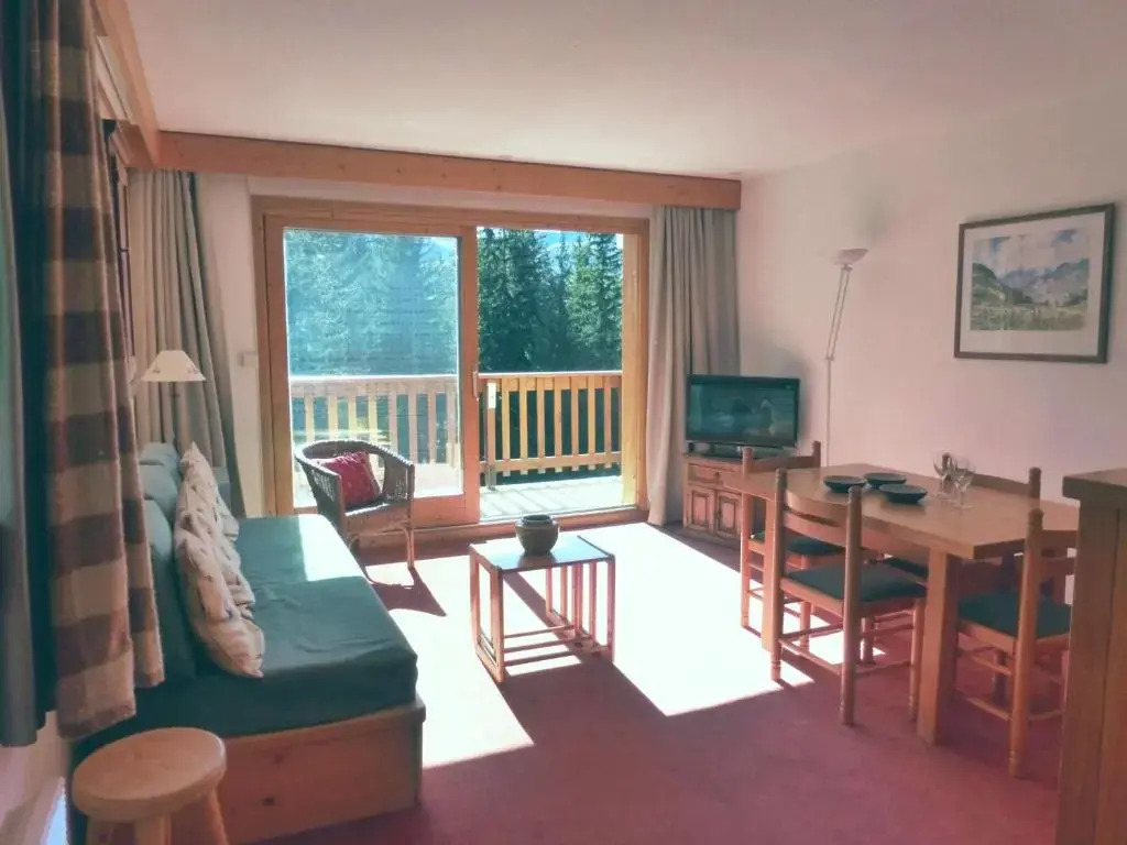 Appartement Méribel, 2 pièces, 6 personnes - FR-1-411-9