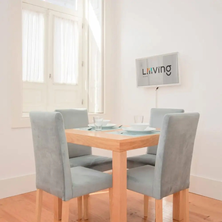 Liiiving in Porto - Urban Retreat Apartment