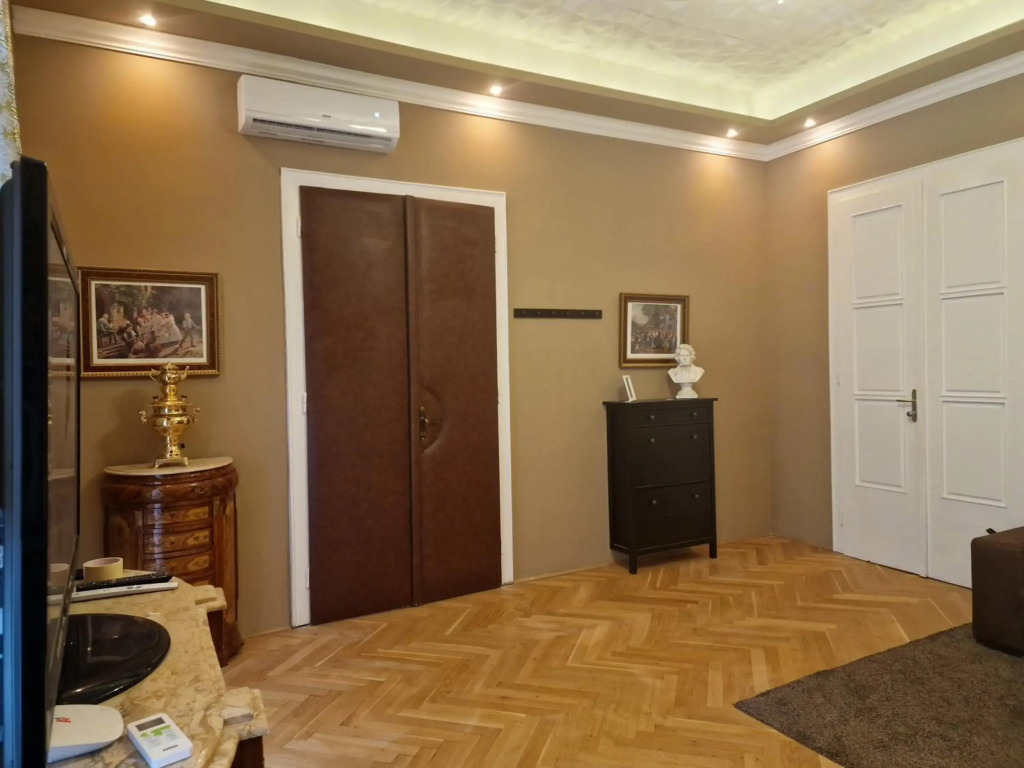 Urban Downtown City Center Apartments