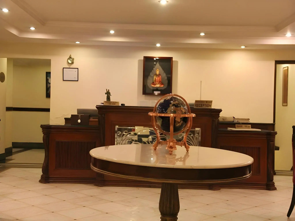 Qutub Residency