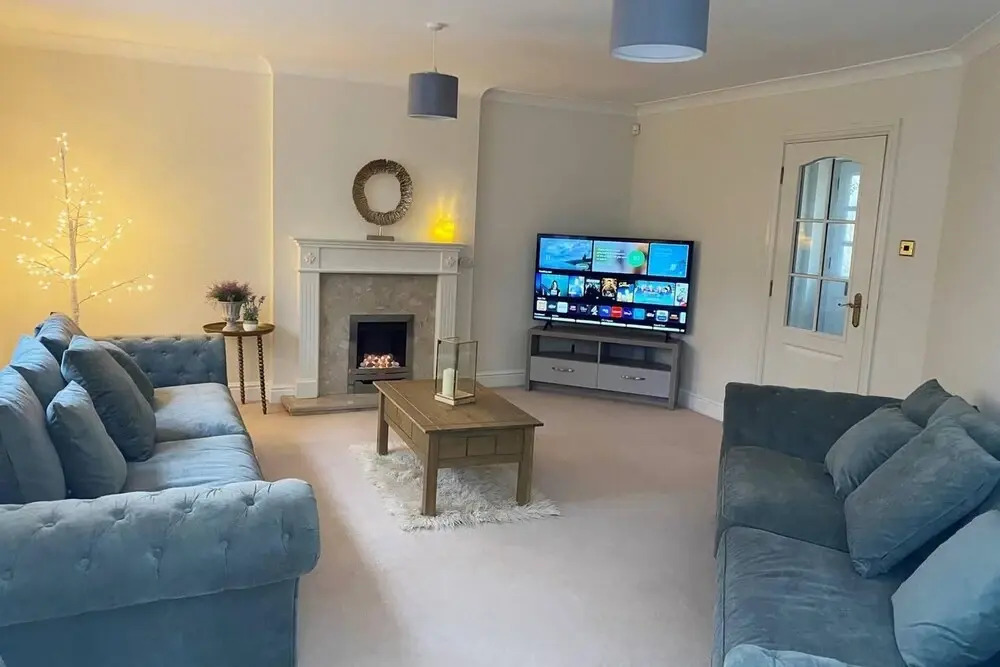 Beautiful 5-bed House in Stow-on-the-wold