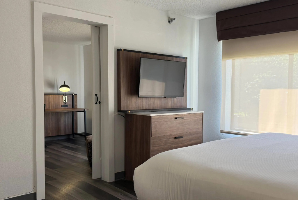 Wingate by Wyndham Airport - Rockville Road