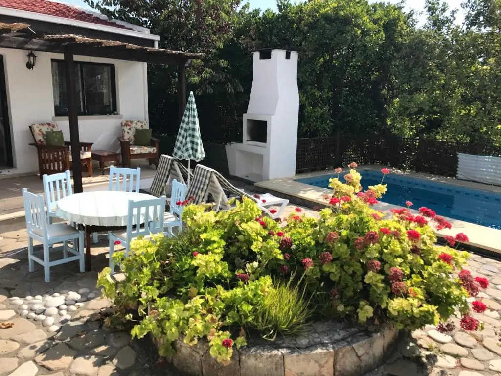 Hidden Cottage