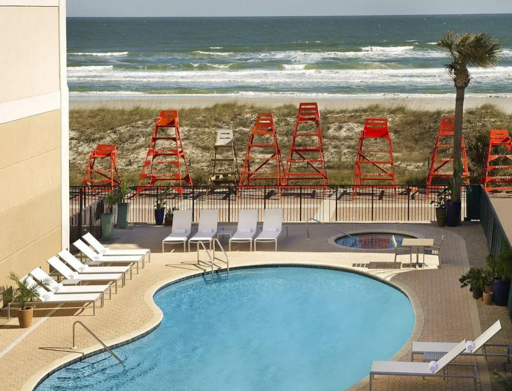 Four Points by Sheraton Jacksonville Beachfront