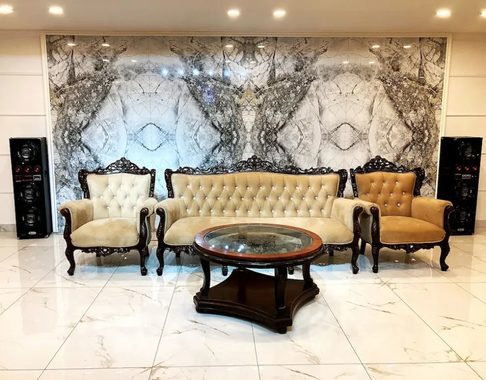 Hotel Akbar International