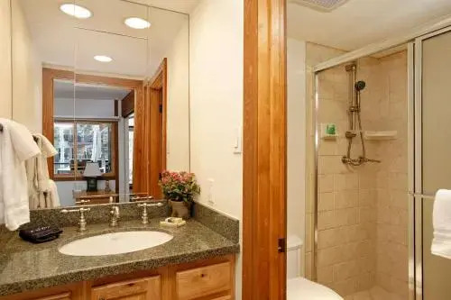 Shadowbrook 506