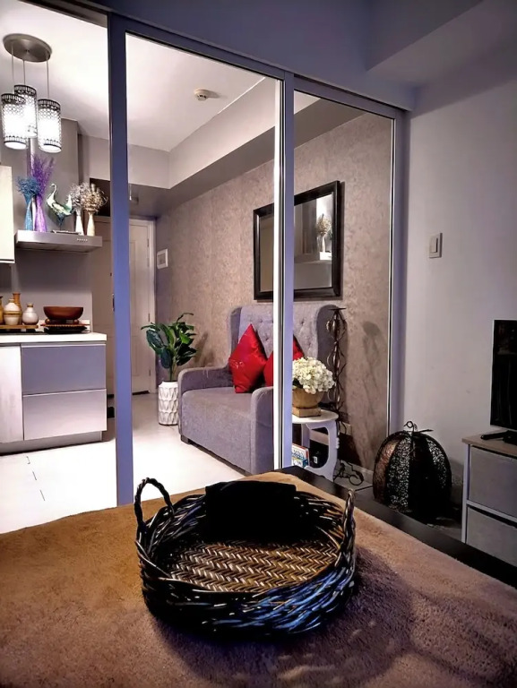 Santorini Suites