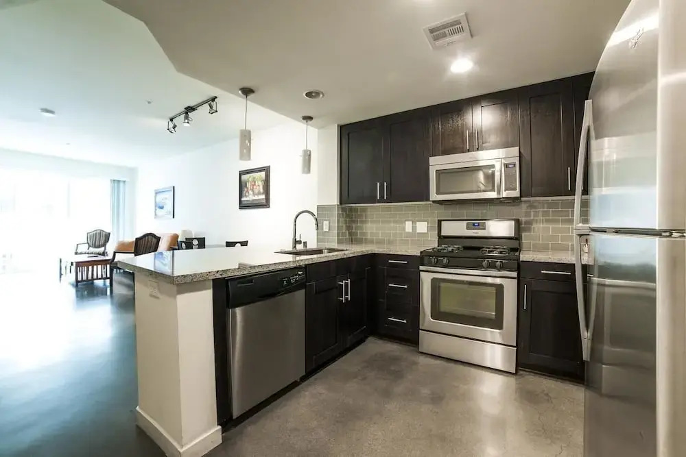 Fountain Suites II